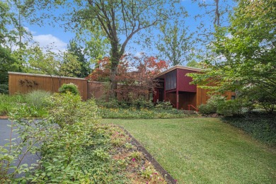 Lake Home For Sale in Ann Arbor, Michigan