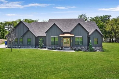 Lake Hudson Home For Sale in Pryor Oklahoma