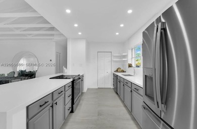Location at it's BEST - Central Surfside, walking distance to - photo 12