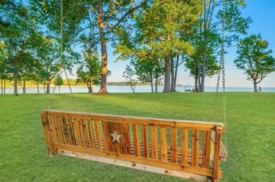 Lake Sam Rayburn  Home For Sale in Broaddus Texas