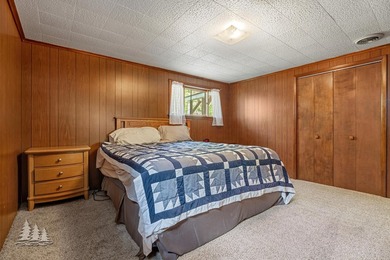 Discover the perfect blend of charm, convenience, and waterfront - photo 21