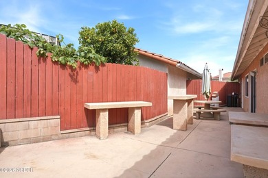 Welcome to easy living in this charming single-story home - photo 25