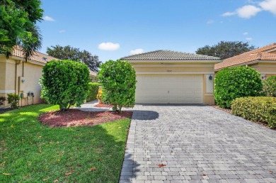 Lake Home For Sale in Delray Beach, Florida