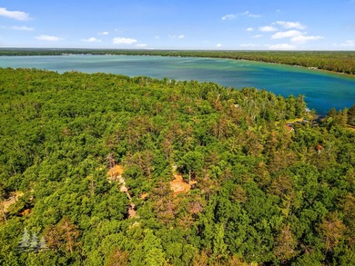 Discover the perfect blend of charm, convenience, and waterfront - photo 35