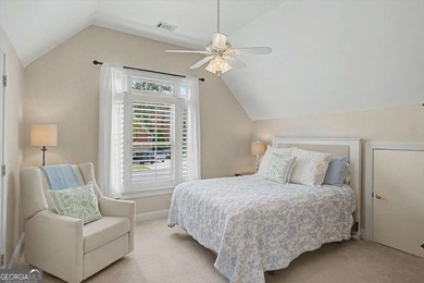 Meticulously maintained by the original owners, this ELEGANT - photo 37