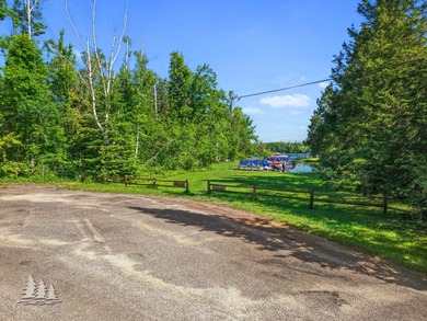 Discover the perfect blend of charm, convenience, and waterfront - photo 37