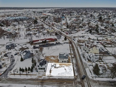 Grand River - Ottawa County Lot Sale Pending in Grand Haven Michigan