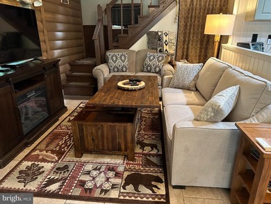 Welcome to a once a lifetime opportunity to own a Pocono - photo 6