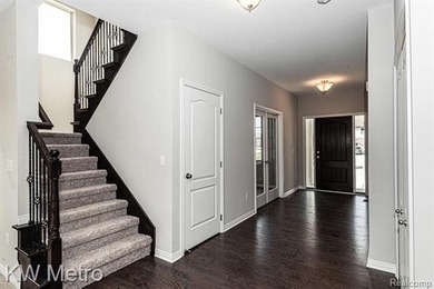 To Be Built -Popular *Everest* on an Acre+ Lot in Secluded - photo 3