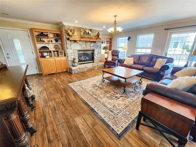 Welcome to your own private lake retreat-3.58 acres of unmatched - photo 11