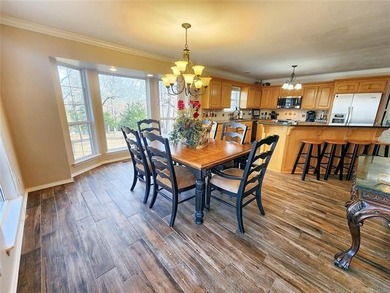 Welcome to your own private lake retreat-3.58 acres of unmatched - photo 12