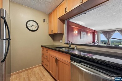 Cute 1 bedrm, 1 bath, open kitchen,terrace--low monthly--1192 - photo 6