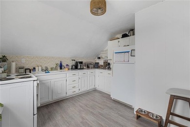 Unique opportunity to convert this property back to a - photo 30