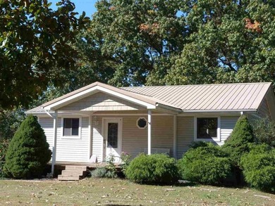 Lake Home For Sale in Cadiz, Kentucky