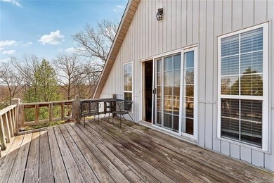 Welcome to your own private lake retreat-3.58 acres of unmatched - photo 33