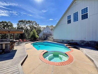 Welcome to your own private lake retreat-3.58 acres of unmatched - photo 36
