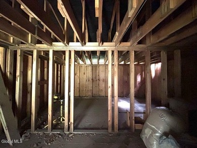 Rare opportunity to own an updated single floor home on a dead - photo 39