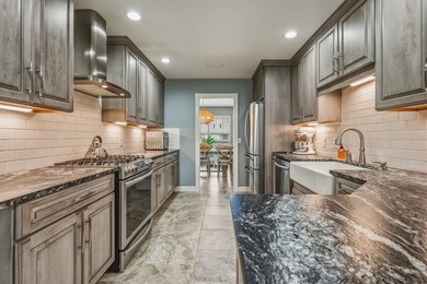 Welcome to 201 Yacht Club Dr. Discover a truly exceptional home - photo 9