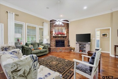 Experience the Hideawy Lake lifestyle with added savings. Seller - photo 4