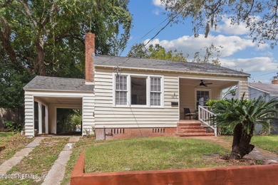 St. Johns River Home Active Under Contract in Jacksonville Florida