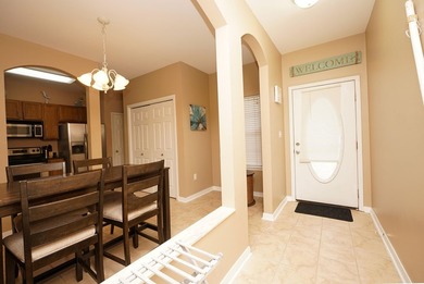 Welcome to this beautifully furnished end-unit townhome - photo 4