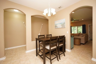 Welcome to this beautifully furnished end-unit townhome - photo 5