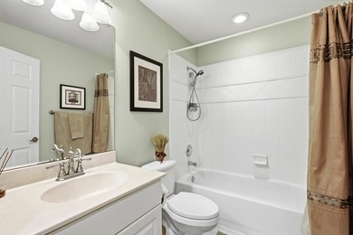 Welcome to this beautifully maintained 3 bedroom, 2.5 bath - photo 27