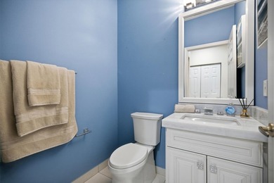Welcome to this beautifully maintained 3 bedroom, 2.5 bath - photo 34