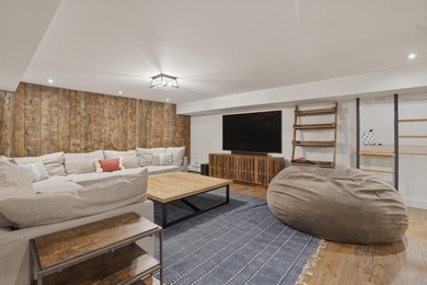 LUXURY PROPERTY AUCTION: 15-28 July. Accepting starting bids - photo 35