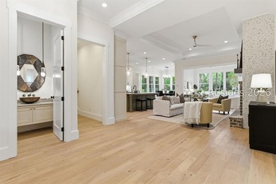 Looking for timeless luxury in a quiet, serene neighborhood that - photo 7