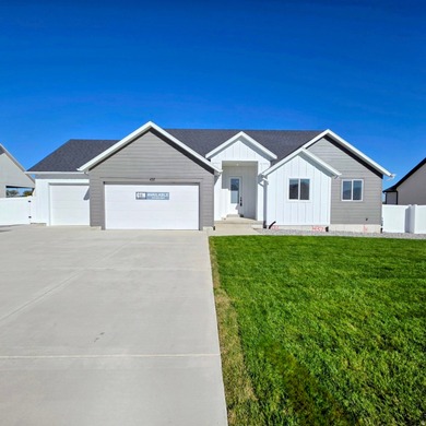 Great Salt Lake Home For Sale in Grantsville Utah