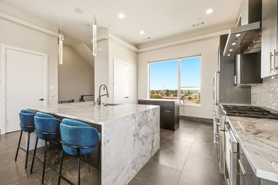 Not every buyer is searching for a traditional home. Some are - photo 4