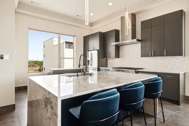 Not every buyer is searching for a traditional home. Some are - photo 5