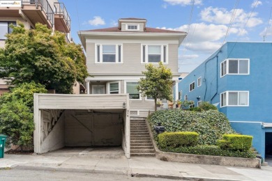 Lake Townhome/Townhouse For Sale in Oakland, California