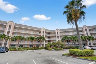 Lake Condo For Sale in Sunrise, Florida