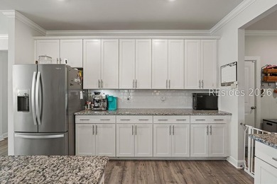 GREAT NEW PRICE! This beautiful Cypress Ridge home checks ALL - photo 7