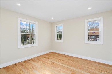 Stunning Newly Renovated Home in Hampton Bays! Welcome to this - photo 12