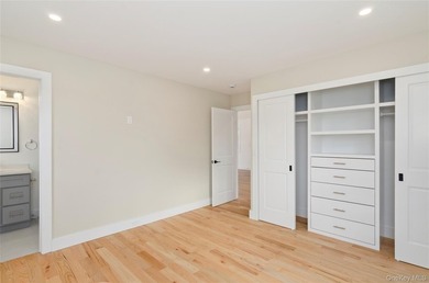 Stunning Newly Renovated Home in Hampton Bays! Welcome to this - photo 13