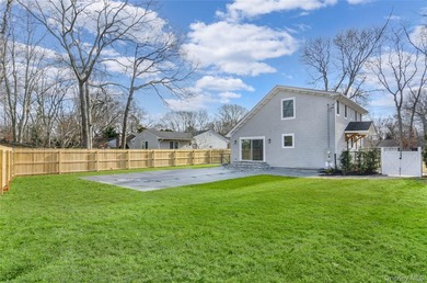 Stunning Newly Renovated Home in Hampton Bays! Welcome to this - photo 33