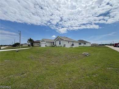 Located on a large corner lot, surrounded by beautiful homes - photo 4