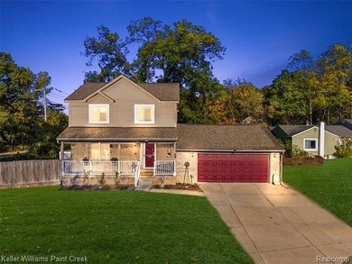 Crescent Lake Home Active Under Contract in Waterford Michigan