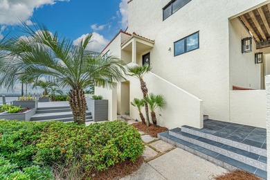 Experience luxury waterfront living with breathtaking panoramic - photo 2
