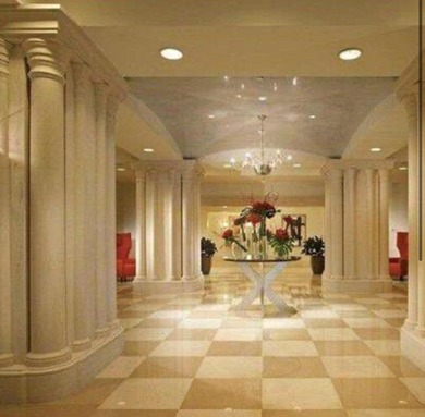 Great 3 bedrooms unit located in the elegant St Tropez building - photo 8