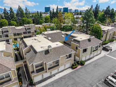 This spacious two-primary-suite condo offers exceptional - photo 34