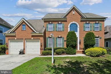 Welcome to refined living in the prestigious Beech Tree Gated - photo 1