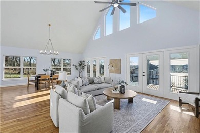 Lake life is calling-and this one delivers the views, the space - photo 6