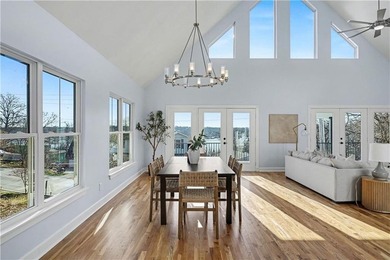 Lake life is calling-and this one delivers the views, the space - photo 9