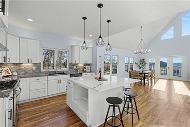 Lake life is calling-and this one delivers the views, the space - photo 10