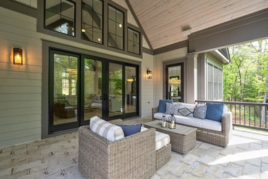 Welcome to THE LUXURY HOME WHERE SOPHISTICATION MEETS EFFORTLESS - photo 11