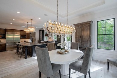 Welcome to THE LUXURY HOME WHERE SOPHISTICATION MEETS EFFORTLESS - photo 14